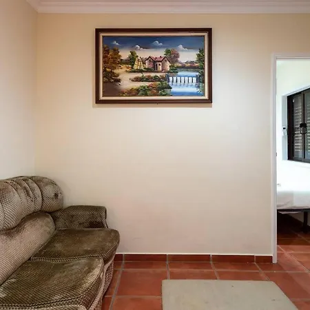 With Riverview & Terrace & Ac- 5min To Porto Apartmán Vila Nova de Gaia